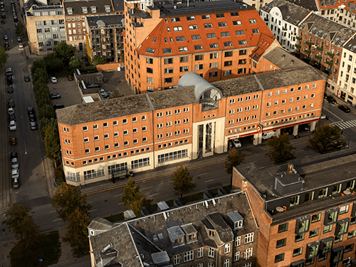 Dronefoto af et af Skatteankestyrelsens kontorer i København